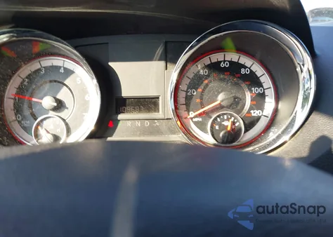 2019 Dodge Grand Caravan Sxt z USA, uszkodzony, nr VIN 2C4RDGCG8KR659739